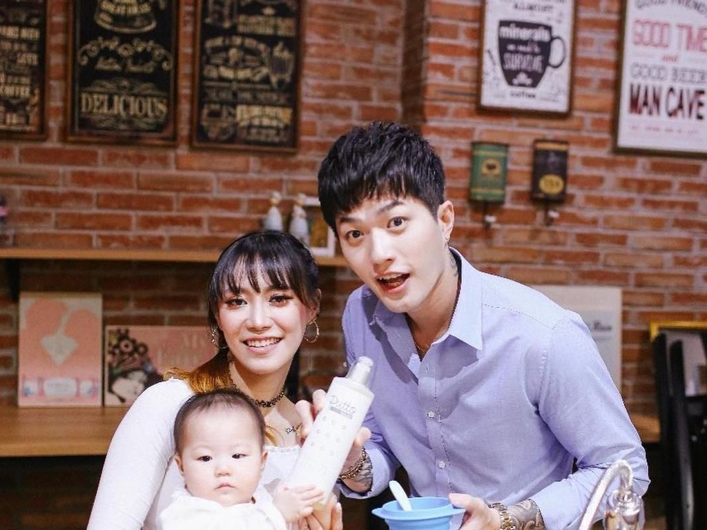 Edit Foto Monyet Anak Lee Jeong Hoon-Moa, Pelaku Dendam Pribadi?